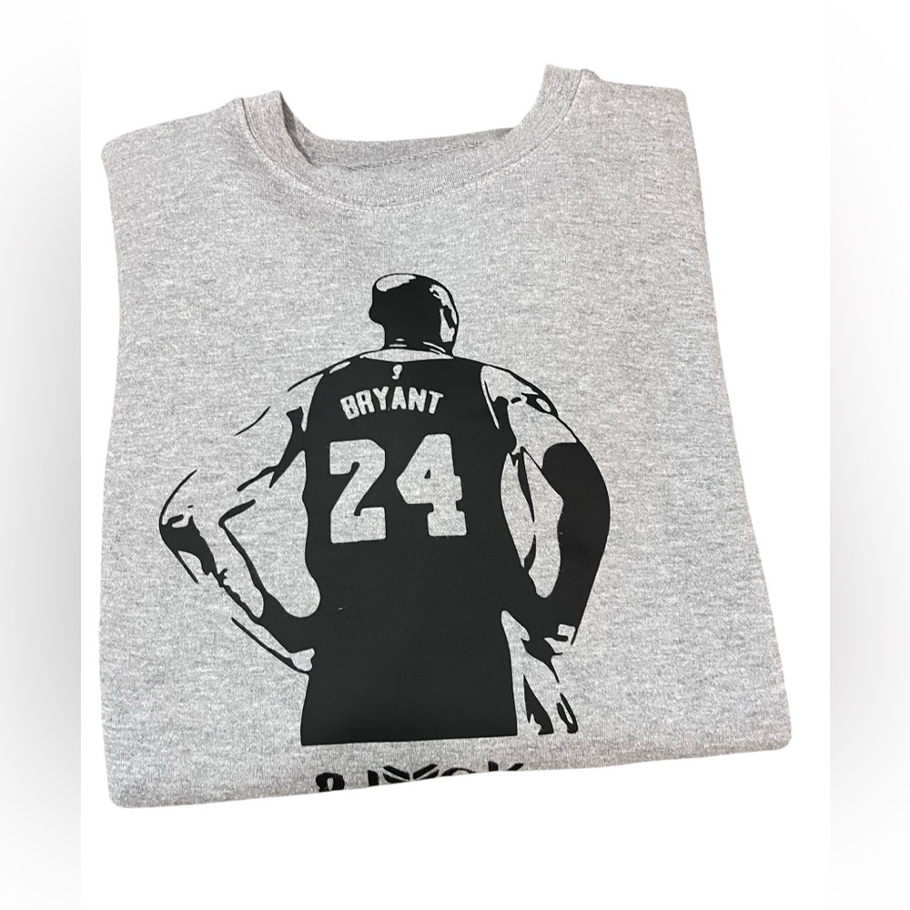 Kobe Bryant Black Mamba Custom Crewneck Sweatshirt Woman’s